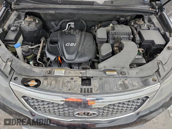 ✅ 2012 Kia Sorento LX • VIN: 5XYKTDA60CG300128 • Lot: 95760925. Listed on Copart with 165,471 mi. Free auction sales archive from the USA and detailed vehicle history report at DreamBid. Image 12.