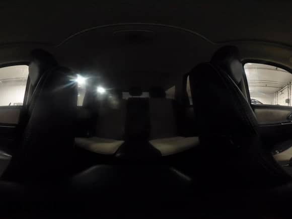 2006 Mercury Mariner Luxury z VIN 4M2CU56126KJ03006, wystawiony jako IAAI lot #42476543 z przebiegiem 114 288 mil mil oraz . Historia ofert i sprzedaży dostępna na DreamBid. Obrazek 18.