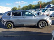 ✅ 2023 Volkswagen Tiguan S • VIN: 3VVRB7AX6PM128936 • Лот: 43429530. Опубликован ранее на IAAI с пробегом 51 069 миль. Бесплатный доступ к архиву аукционных продаж из США и подробный отчёт об истории автомобиля на DreamBid. Изображение 14.