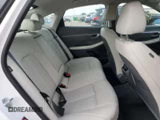 2021 Hyundai Sonata Limited с VIN KMHL54JJ7MA032226, выставлен на аукционе Copart как лот 57874052 с пробегом 9 357 миль миль и . История ставок и продаж доступна на DreamBid. Изображение 6.