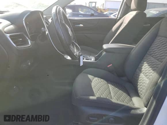 2019 Chevrolet Equinox LT with VIN 2GNAXVEX7K6185684, listed as a Copart auction lot 84585865 with 87,675 mi miles and Salvage title. Bid and sale history available at DreamBid. Image 7.