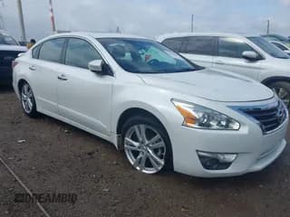 ✅ 2013 Nissan Altima SV • VIN: 1N4BL3AP9DC278760 • Лот: 42524323. Опубликован ранее на IAAI с пробегом 121 756 миль. Бесплатный доступ к архиву аукционных продаж из США и подробный отчёт об истории автомобиля на DreamBid. Изображение 1.