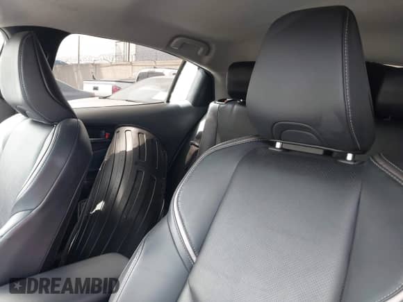 2023 Toyota Prius LE z VIN JTDACAAUXP3006206, wystawiony jako IAAI lot #42047362 z przebiegiem 36 206 mil mil oraz . Historia ofert i sprzedaży dostępna na DreamBid. Obrazek 22.