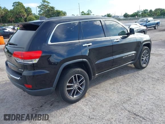 ✅ 2017 Jeep Grand Cherokee Limited • VIN: 1C4RJEBGXHC731122 • Lot: 43167162. Wystawiony na IAAI z przebiegiem 265 446 mil. Bezpłatny archiwum sprzedaży aukcyjnych z USA i szczegółowy raport historii pojazdu na DreamBid. Zdjęcie 4.