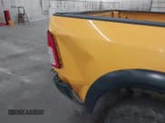 ✅ 2019 Ram 2500 Tradesman • VIN: 3C6UR5CJ6KG620320 • Lot: 42516946. Wystawiony na IAAI z przebiegiem 36 732 mil. Bezpłatny archiwum sprzedaży aukcyjnych z USA i szczegółowy raport historii pojazdu na DreamBid. Zdjęcie 6.