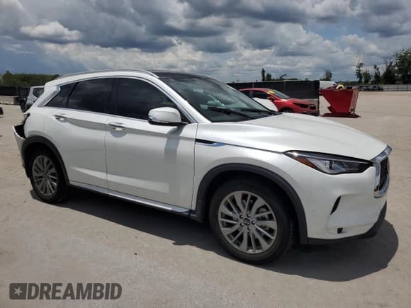 ✅ 2024 Infiniti QX50 Luxe • VIN: 3PCAJ5BA8RF106988 • Lot: 62475765. Wystawiony na Copart z przebiegiem 20 039 mil. Bezpłatny archiwum sprzedaży aukcyjnych z USA i szczegółowy raport historii pojazdu na DreamBid. Zdjęcie 4.