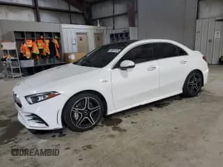 ✅ 2020 Mercedes-Benz A 35 AMG • VIN: W1K3G5BB8LJ204067 • Лот: 89691135. Опубликован ранее на Copart с пробегом 67 750 миль. Бесплатный доступ к архиву аукционных продаж из США и подробный отчёт об истории автомобиля на DreamBid. Изображение 1.