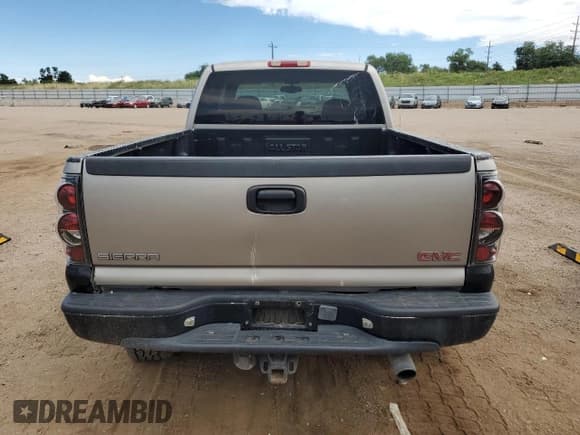 ✅ 1999 GMC Sierra 1500 SLE • VIN: 2GTEK19T2X1559065 • Лот: 64565365. Опубликован ранее на Copart с пробегом Не указан. Бесплатный доступ к архиву аукционных продаж из США и подробный отчёт об истории автомобиля на DreamBid. Изображение 6.