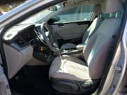 ✅ 2018 Hyundai Sonata SE • VIN: 5NPE24AF2JH615762 • Lot: 69292115. Wystawiony na Copart z przebiegiem 34 098 mil. Bezpłatny archiwum sprzedaży aukcyjnych z USA i szczegółowy raport historii pojazdu na DreamBid. Zdjęcie 7.