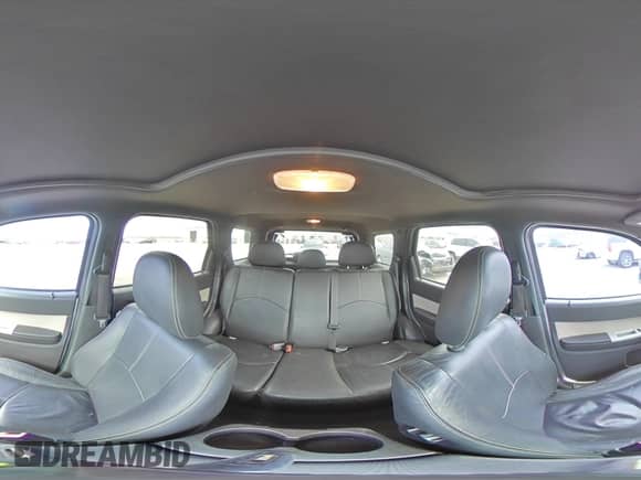 2011 Mercury Mariner z VIN 4M2CN8B73BKJ06886, wystawiony jako Copart lot #50308485 z przebiegiem 118 584 mil mil oraz Szkoda całkowita • Salvage title. Historia ofert i sprzedaży dostępna na DreamBid. Obrazek 14.