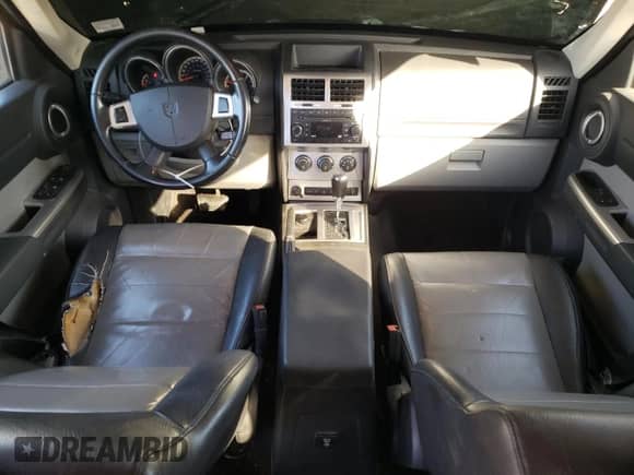 2008 Dodge Nitro SLT с VIN 1D8GU58K98W287757, выставлен на аукционе Copart как лот 78700814 с пробегом 430 606 миль миль и Списание • Salvage title. История ставок и продаж доступна на DreamBid. Изображение 8.