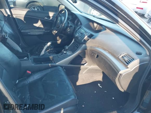 ✅ 2010 Acura TSX • VIN: JH4CU2F60AC007358 • Лот: 43729554. Опубликован ранее на IAAI с пробегом 247 301 миль. Бесплатный доступ к архиву аукционных продаж из США и подробный отчёт об истории автомобиля на DreamBid. Изображение 5.