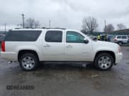 ✅ 2012 GMC Yukon XL SLT • VIN: 1GKS2KE77CR205341 • Lot: 41565367. Wystawiony na IAAI z przebiegiem 165 500 mil. Bezpłatny archiwum sprzedaży aukcyjnych z USA i szczegółowy raport historii pojazdu na DreamBid. Zdjęcie 13.