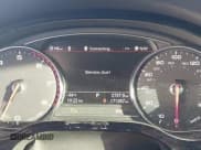 ✅ 2013 Audi A8 4.0L • VIN: WAUR2AFD0DN018666 • Lot: 43576383. Wystawiony na IAAI z przebiegiem 171 267 mil. Bezpłatny archiwum sprzedaży aukcyjnych z USA i szczegółowy raport historii pojazdu na DreamBid. Zdjęcie 7.