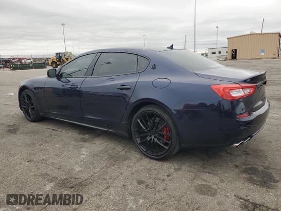 ✅ 2014 Maserati Quattroporte S Q4 • VIN: ZAM56RRA4E1092988 • Лот: 90698645. Опубликован ранее на Copart с пробегом 77 822 миль. Бесплатный доступ к архиву аукционных продаж из США и подробный отчёт об истории автомобиля на DreamBid. Изображение 2.