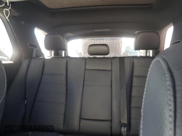 ✅ 2021 Mercedes-Benz GLE 580 • VIN: 4JGFB8GB6MA577265 • Lot: 73871384. Wystawiony na Copart z przebiegiem Nie podano. Bezpłatny archiwum sprzedaży aukcyjnych z USA i szczegółowy raport historii pojazdu na DreamBid. Zdjęcie 10.