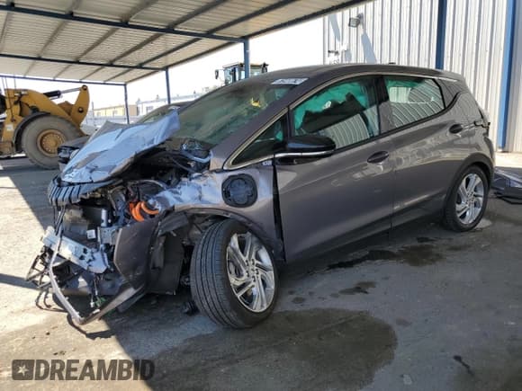 ✅ 2023 Chevrolet Bolt EV 1LT • VIN: 1G1FW6S04P4198196 • Lot: 61948674. Wystawiony na Copart z przebiegiem 38 149 mil. Bezpłatny archiwum sprzedaży aukcyjnych z USA i szczegółowy raport historii pojazdu na DreamBid. Zdjęcie 1.