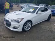 ✅ 2013 Hyundai Genesis Coupe Grand Touring • VIN: KMHHU6KJ4DU092594 • Lot: 42539611. Wystawiony na IAAI z przebiegiem 156 286 mil. Bezpłatny archiwum sprzedaży aukcyjnych z USA i szczegółowy raport historii pojazdu na DreamBid. Zdjęcie 17.