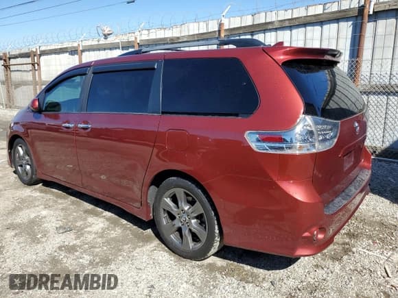 ✅ 2020 Toyota Sienna SE • VIN: 5TDXZ3DC5LS043700 • Lot: 86332365. Wystawiony na Copart z przebiegiem 91 338 mil. Bezpłatny archiwum sprzedaży aukcyjnych z USA i szczegółowy raport historii pojazdu na DreamBid. Zdjęcie 2.