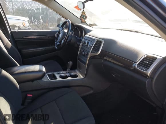 ✅ 2011 Jeep Grand Cherokee 70th Anniversary • VIN: 1J4RR4GG1BC571385 • Лот: 43623561. Опубликован ранее на IAAI с пробегом 122 400 миль. Бесплатный доступ к архиву аукционных продаж из США и подробный отчёт об истории автомобиля на DreamBid. Изображение 5.