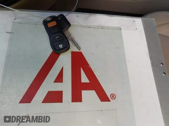 ✅ 2008 Nissan Titan SE • VIN: 1N6BA07D48N300666 • Lot: 43562407. Wystawiony na IAAI z przebiegiem 163 481 mil. Bezpłatny archiwum sprzedaży aukcyjnych z USA i szczegółowy raport historii pojazdu na DreamBid. Zdjęcie 11.