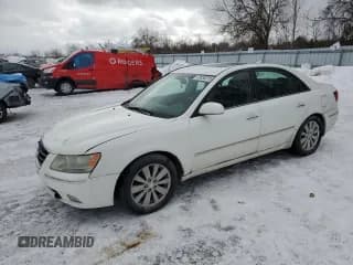 ✅ 2009 Hyundai Sonata GLS • VIN: 5NPET46F19H489492 • Лот: 43030315. Опубликован ранее на Copart с пробегом 304 336 миль. Бесплатный доступ к архиву аукционных продаж из США и подробный отчёт об истории автомобиля на DreamBid. Изображение 1.