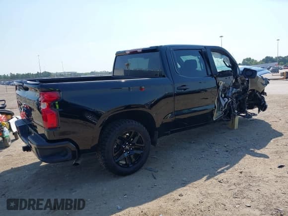 ✅ 2025 Chevrolet Silverado 1500 Custom • VIN: 1GCPABEK4SZ209077 • Lot: 43354399. Listed on IAAI with 34,332 mi. Free auction sales archive from the USA and detailed vehicle history report at DreamBid. Image 4.