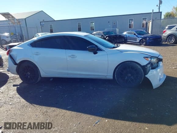 ✅ 2017 Mazda 6 Touring • VIN: JM1GL1V58H1147463 • Лот: 43475361. Опубликован ранее на IAAI с пробегом 141 621 миль. Бесплатный доступ к архиву аукционных продаж из США и подробный отчёт об истории автомобиля на DreamBid. Изображение 14.