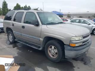 2002 Chevrolet Tahoe LS с VIN 1GNEC13T92J142098, выставлен на аукционе IAAI как лот 43444468 с пробегом 300 032 миль миль и . История ставок и продаж доступна на DreamBid. Изображение 1.