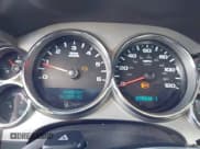 ✅ 2008 Chevrolet Silverado 2500HD 1LT • VIN: 1GCHK29KX8E163363 • Lot: 42540648. Wystawiony na IAAI z przebiegiem 242 555 mil. Bezpłatny archiwum sprzedaży aukcyjnych z USA i szczegółowy raport historii pojazdu na DreamBid. Zdjęcie 7.