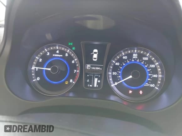 ✅ 2013 Hyundai Azera • VIN: KMHFH4JGXDA297716 • Lot: 42969476. Wystawiony na IAAI z przebiegiem 146 384 mil. Bezpłatny archiwum sprzedaży aukcyjnych z USA i szczegółowy raport historii pojazdu na DreamBid. Zdjęcie 7.