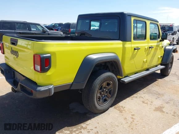 ✅ 2023 Jeep Gladiator Freedom • VIN: 1C6HJTAG7PL561535 • Лот: 42520065. Опубликован ранее на IAAI с пробегом 20 372 миль. Бесплатный доступ к архиву аукционных продаж из США и подробный отчёт об истории автомобиля на DreamBid. Изображение 4.