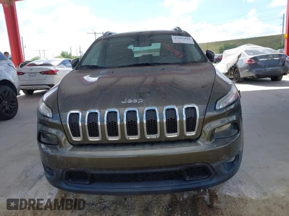 ✅ 2015 Jeep Cherokee Latitude • VIN: 1C4PJMCS8FW559172 • Lot: 43681804. Listed on IAAI with 35,998 mi. Free auction sales archive from the USA and detailed vehicle history report at DreamBid. Image 13.