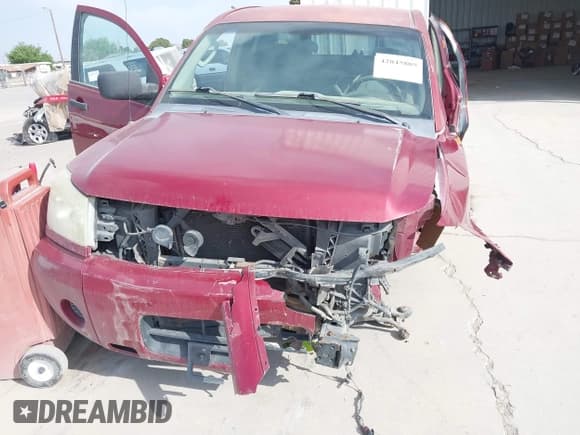 ✅ 2005 Nissan Titan SE • VIN: 1N6AA07A95N514937 • Lot: 42045809. Wystawiony na IAAI z przebiegiem 165 556 mil. Bezpłatny archiwum sprzedaży aukcyjnych z USA i szczegółowy raport historii pojazdu na DreamBid. Zdjęcie 6.