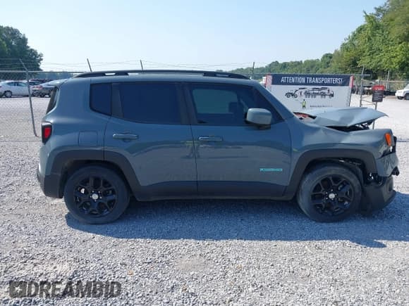 ✅ 2018 Jeep Renegade Altitude • VIN: ZACCJABB8JPH27333 • Lot: 32404201. Listed on IAAI with 62,952 mi. Free auction sales archive from the USA and detailed vehicle history report at DreamBid. Image 13.