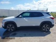 ✅ 2023 Chevrolet TrailBlazer LT • VIN: KL79MPS27PB215650 • Лот: 42405179. Опубликован ранее на IAAI с пробегом 25 283 миль. Бесплатный доступ к архиву аукционных продаж из США и подробный отчёт об истории автомобиля на DreamBid. Изображение 14.