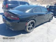 ✅ 2018 Dodge Charger SXT Plus • VIN: 2C3CDXHG7JH114414 • Lot: 43034477. Wystawiony na IAAI z przebiegiem 59 262 mil. Bezpłatny archiwum sprzedaży aukcyjnych z USA i szczegółowy raport historii pojazdu na DreamBid. Zdjęcie 4.