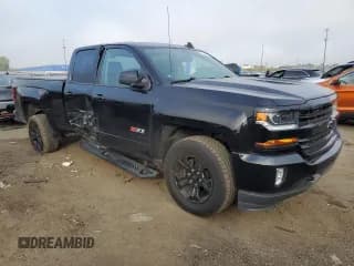 ✅ 2019 Chevrolet Silverado 1500 LT • VIN: 2GCVKPEC1K1199661 • Lot: 71623334. Wystawiony na Copart z przebiegiem 75 386 mil. Bezpłatny archiwum sprzedaży aukcyjnych z USA i szczegółowy raport historii pojazdu na DreamBid. Zdjęcie 4.