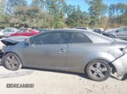 ✅ 2011 Kia Forte EX • VIN: KNAFU6A21B5461079 • Lot: 43447128. Wystawiony na IAAI z przebiegiem 240 800 mil. Bezpłatny archiwum sprzedaży aukcyjnych z USA i szczegółowy raport historii pojazdu na DreamBid. Zdjęcie 14.