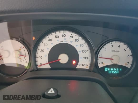 ✅ 2006 Dodge Durango SXT • VIN: 1D4HB38N56F131206 • Лот: 63161375. Опубликован ранее на Copart с пробегом 127 554 миль. Бесплатный доступ к архиву аукционных продаж из США и подробный отчёт об истории автомобиля на DreamBid. Изображение 9.