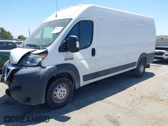 ✅ 2020 Ram ProMaster Cargo • VIN: 3C6URVJG2LE120353 • Lot: 42553717. Listed on IAAI with 30,122 mi. Free auction sales archive from the USA and detailed vehicle history report at DreamBid. Image 2.