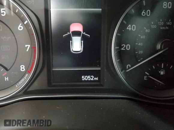 2022 Hyundai Kona SEL z VIN KM8K6CAB3NU831383, wystawiony jako Copart lot #69302932 z przebiegiem 5 052 mil mil oraz . Historia ofert i sprzedaży dostępna na DreamBid. Obrazek 9.