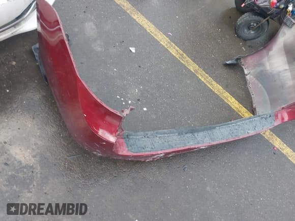 ✅ 2015 Toyota Sienna Limited • VIN: 5TDDK3DC6FS102345 • Lot: 42259242. Listed on IAAI with 77,110 mi. Free auction sales archive from the USA and detailed vehicle history report at DreamBid. Image 12.