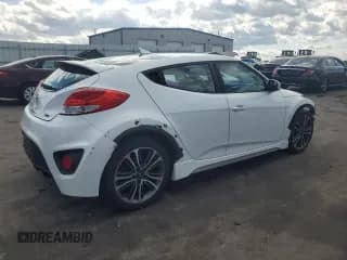✅ 2016 Hyundai Veloster Turbo • VIN: KMHTC6AE9GU296054 • Lot: 70650114. Wystawiony na Copart z przebiegiem 105 824 mil. Bezpłatny archiwum sprzedaży aukcyjnych z USA i szczegółowy raport historii pojazdu na DreamBid. Zdjęcie 3.