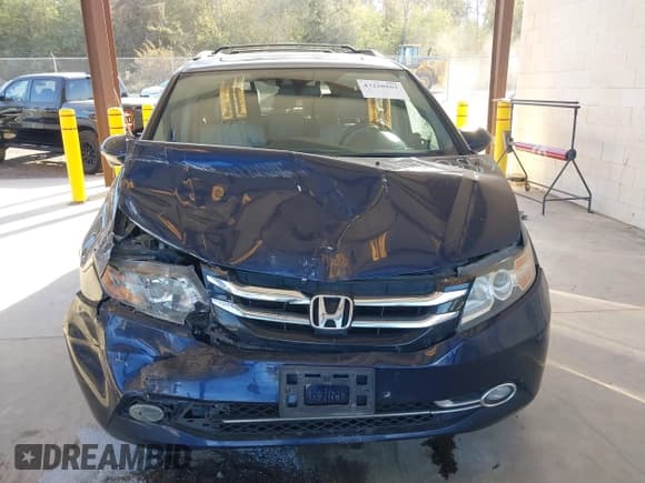 ✅ 2015 Honda Odyssey EX-L • VIN: 5FNRL5H65FB040959 • Lot: 43220162. Wystawiony na IAAI z przebiegiem 129 598 mil. Bezpłatny archiwum sprzedaży aukcyjnych z USA i szczegółowy raport historii pojazdu na DreamBid. Zdjęcie 12.