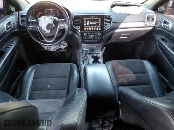 ✅ 2020 Jeep Grand Cherokee Laredo • VIN: 1C4RJFAG1LC406729 • Лот: 41842925. Опубликован ранее на Copart с пробегом 69 119 миль. Бесплатный доступ к архиву аукционных продаж из США и подробный отчёт об истории автомобиля на DreamBid. Изображение 8.