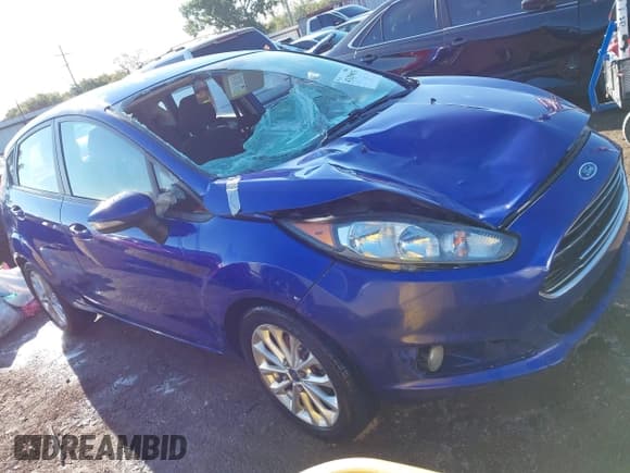 ✅ 2014 Ford Fiesta SE • VIN: 3FADP4EJ8EM177038 • Lot: 43259076. Wystawiony na IAAI z przebiegiem 149 699 mil. Bezpłatny archiwum sprzedaży aukcyjnych z USA i szczegółowy raport historii pojazdu na DreamBid. Zdjęcie 13.