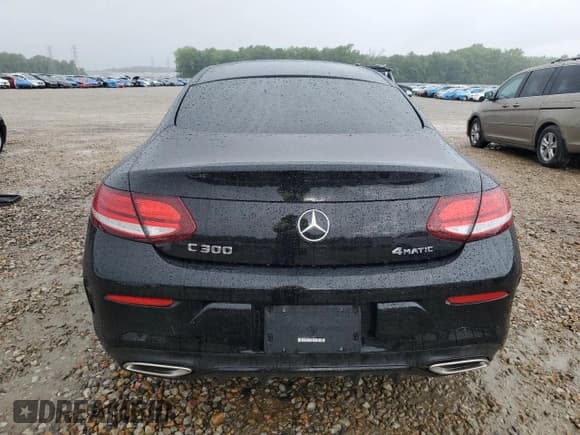 ✅ 2023 Mercedes-Benz C 300 • VIN: W1KWJ8EB0PG120307 • Lot: 54908375. Wystawiony na Copart z przebiegiem 15 518 mil. Bezpłatny archiwum sprzedaży aukcyjnych z USA i szczegółowy raport historii pojazdu na DreamBid. Zdjęcie 6.