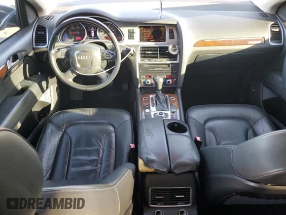 ✅ 2010 Audi Q7 Prestige • VIN: WA1VMAFE9AD002837 • Lot: 91610915. Listed on Copart with 150,254 mi. Free auction sales archive from the USA and detailed vehicle history report at DreamBid. Image 8.