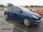 ✅ 2024 Tesla Model Y Long Range • VIN: 7SAYGDEE4RF988024 • Lot: 43527173. Wystawiony na IAAI z przebiegiem 34 498 mil. Bezpłatny archiwum sprzedaży aukcyjnych z USA i szczegółowy raport historii pojazdu na DreamBid. Zdjęcie 1.